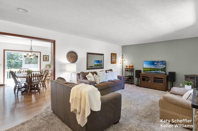 4167 Ponderosa Drive, Dorr, MI 49323