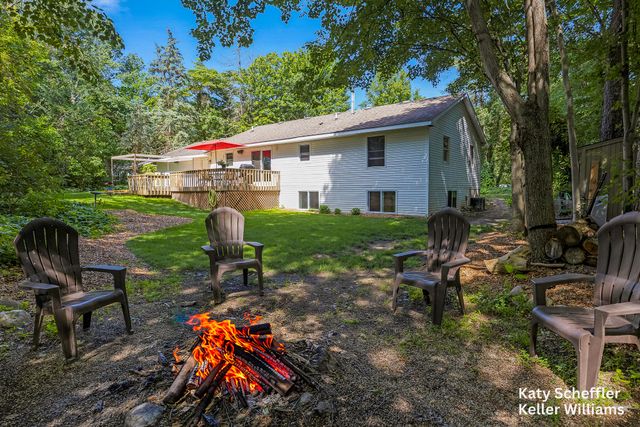 4167 Ponderosa Drive, Dorr, MI 49323