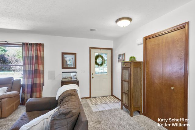 4167 Ponderosa Drive, Dorr, MI 49323