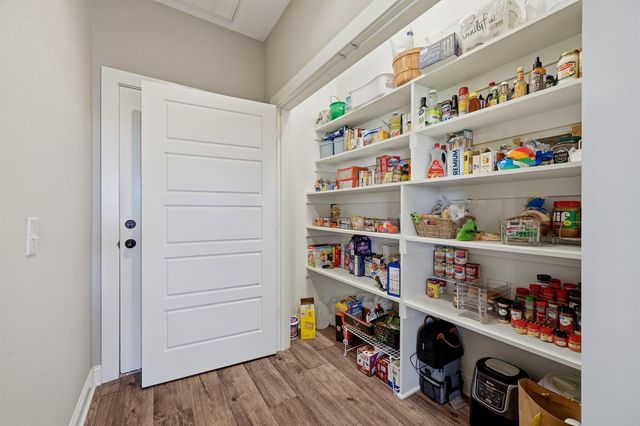 662 Preakness Place Road, Van Alstyne, TX 75495
