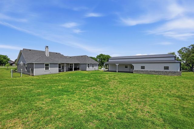 662 Preakness Place Road, Van Alstyne, TX 75495