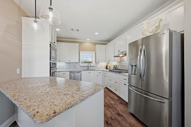 662 Preakness Place Road, Van Alstyne, TX 75495