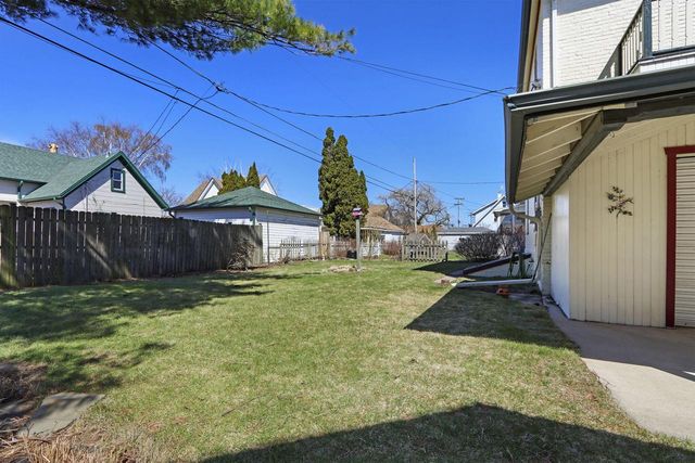 1632 Michigan BOULEVARD, Racine, WI 53402