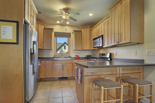 1632 Michigan BOULEVARD, Racine, WI 53402