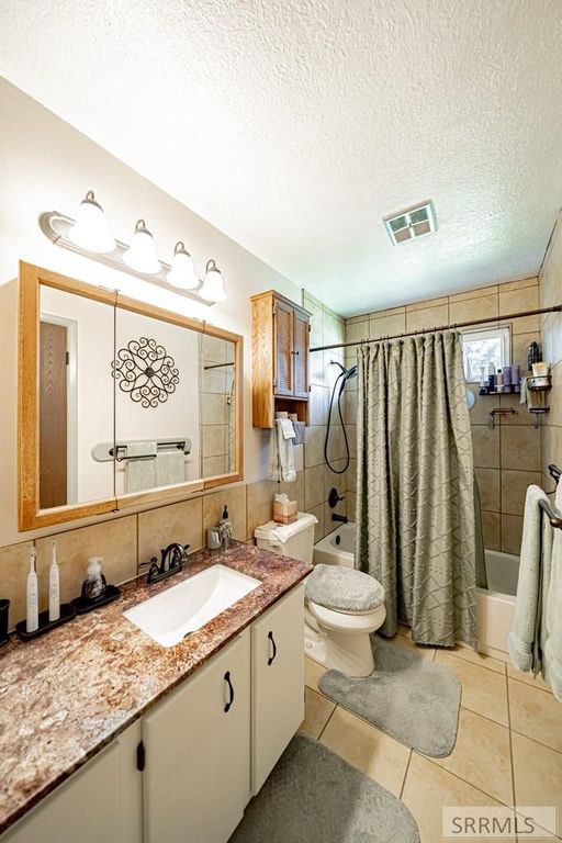 Image 24 of property listing at 178 N 680 W, Blackfoot, ID 83221
