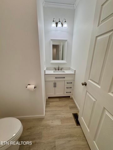 62 Whitson Lane, Crossville, TN 38572