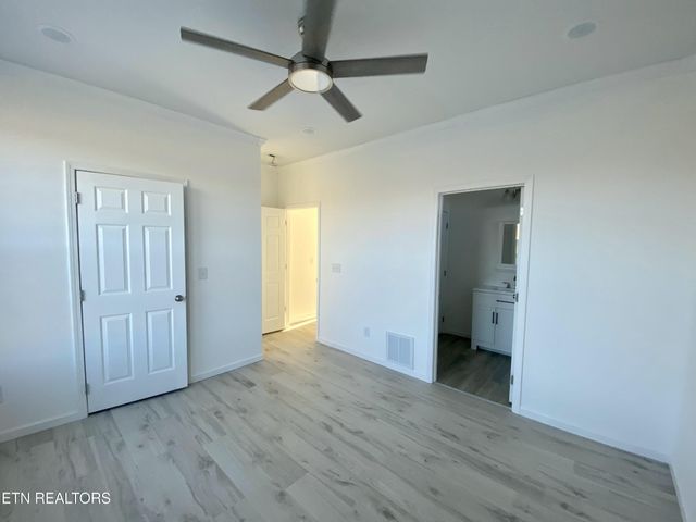 62 Whitson Lane, Crossville, TN 38572