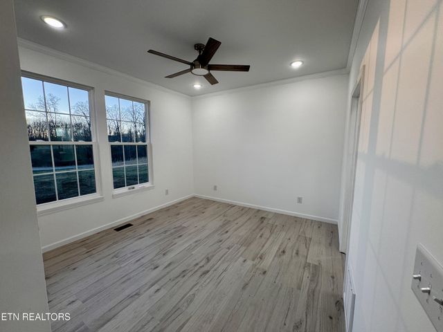 62 Whitson Lane, Crossville, TN 38572