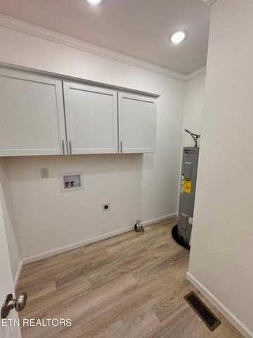 62 Whitson Lane, Crossville, TN 38572