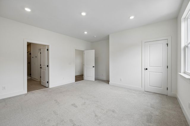 6034 Mill Tree Ct, Nashville, TN 37221