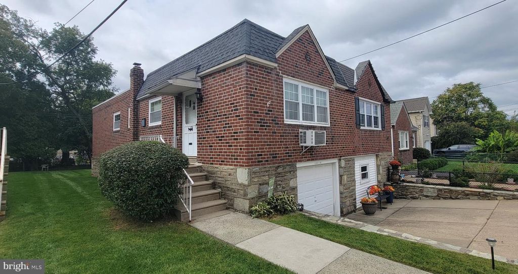 1016 NAPFLE AVE, PHILADELPHIA, PA 19111 — photo 2