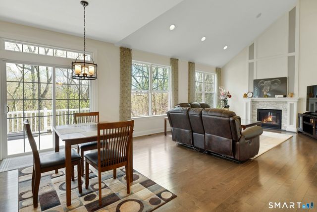 310 Nutmeg Lane 310, Stratford, CT 06614