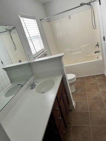 1401 Dabbing Duck Drive, Summerville, SC 29483