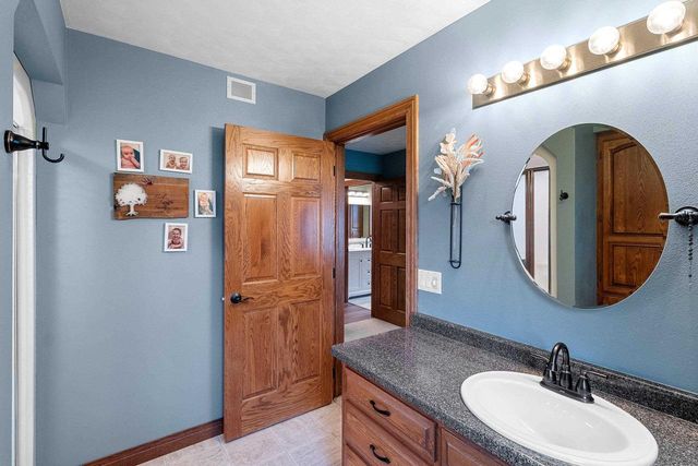 W5132 BLUE HERON COURT, Sherwood, WI 54169