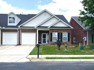 3020 Auld Tatty Dr, Spring Hill, TN 37174