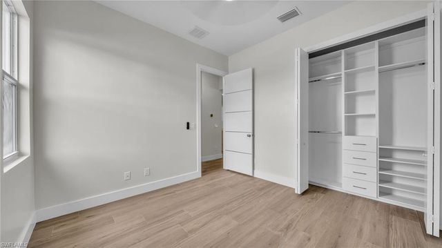 1726 SW 36th TER, Cape Coral, FL 33914