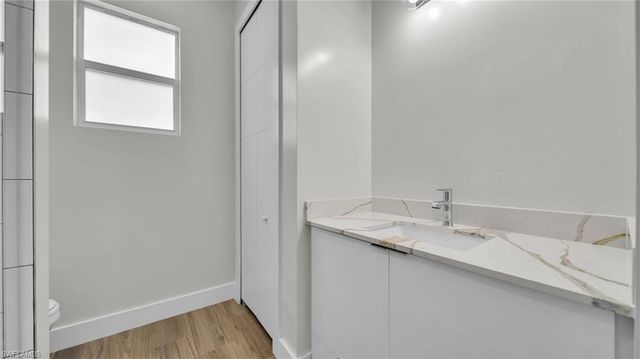 1726 SW 36th TER, Cape Coral, FL 33914