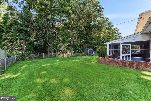 42 THORNHOLLOW RD, Newark, DE 19711