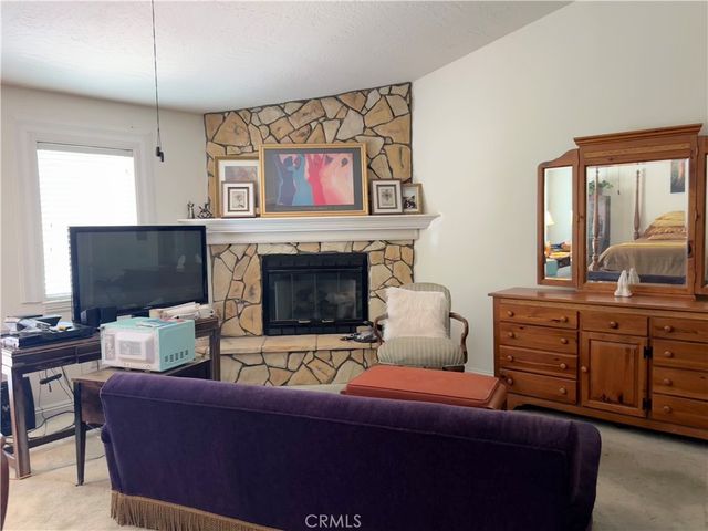 20284 Majestic Drive, Apple Valley, CA 92308
