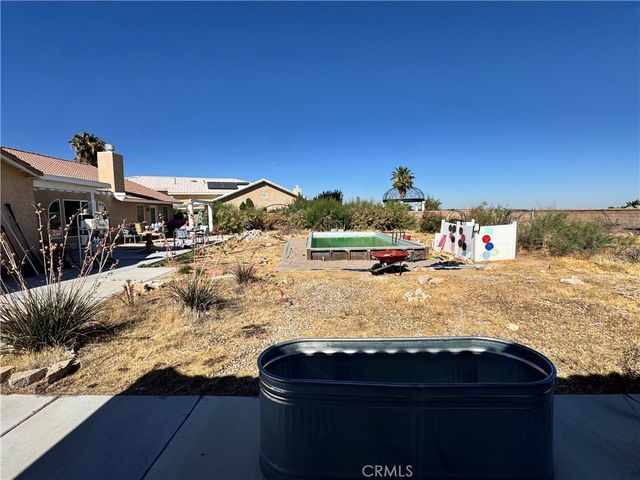 20284 Majestic Drive, Apple Valley, CA 92308