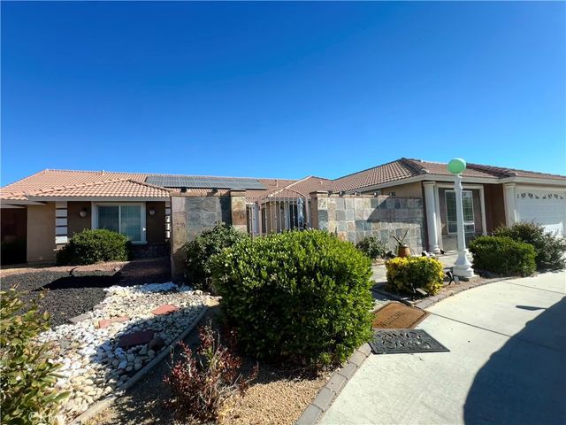 20284 Majestic Drive, Apple Valley, CA 92308