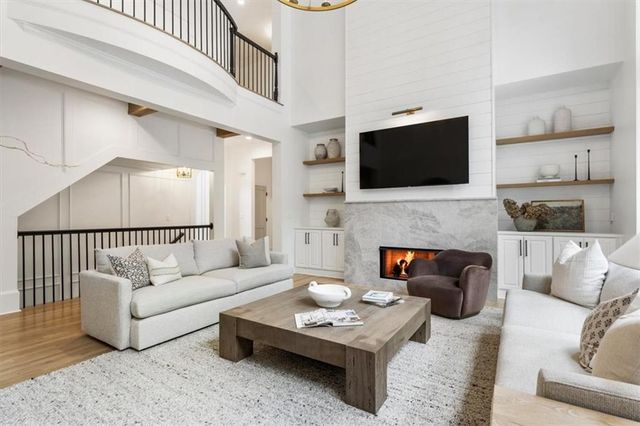 525 Tiverton Court, Alpharetta, GA 30009