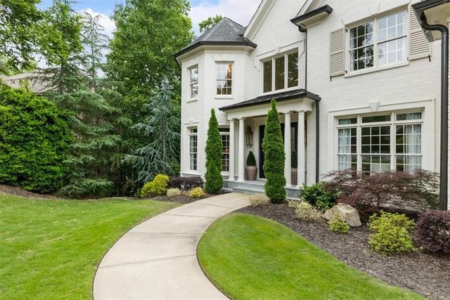 525 Tiverton Court, Alpharetta, GA 30009