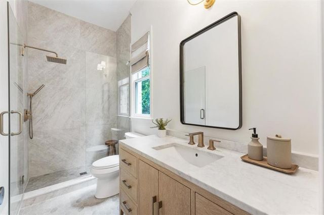 525 Tiverton Court, Alpharetta, GA 30009