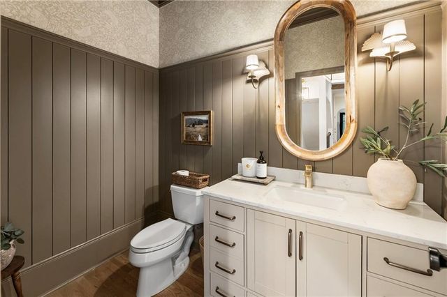 525 Tiverton Court, Alpharetta, GA 30009