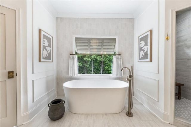 525 Tiverton Court, Alpharetta, GA 30009