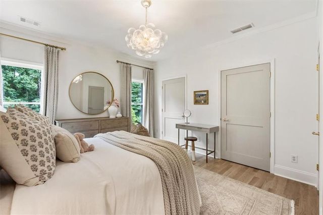 525 Tiverton Court, Alpharetta, GA 30009