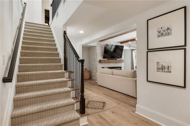 525 Tiverton Court, Alpharetta, GA 30009