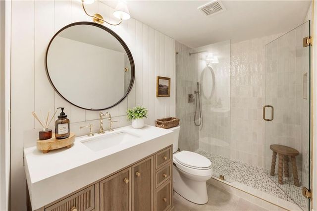 525 Tiverton Court, Alpharetta, GA 30009