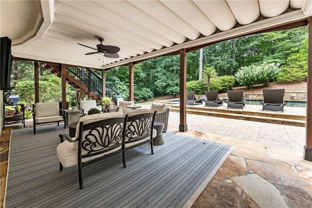 525 Tiverton Court, Alpharetta, GA 30009