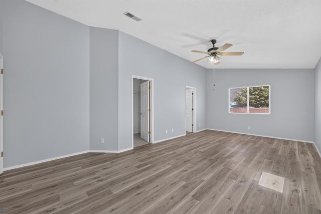 4427 Barrett Avenue NW, Albuquerque, NM 87114