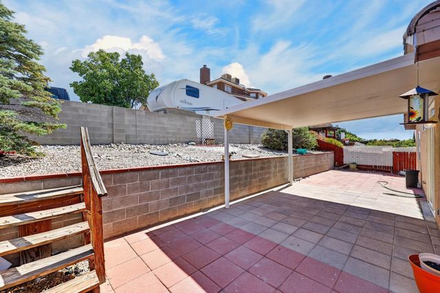 4427 Barrett Avenue NW, Albuquerque, NM 87114