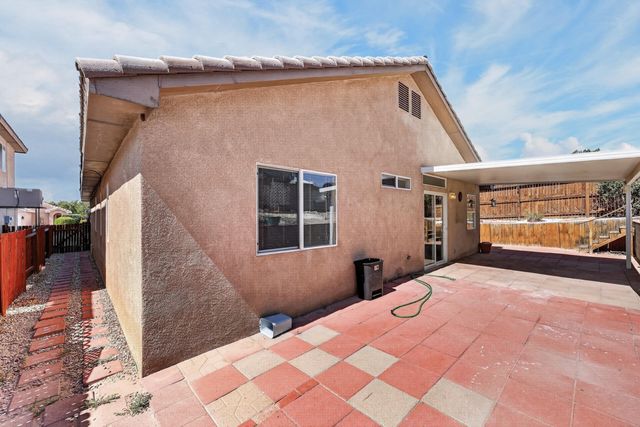4427 Barrett Avenue NW, Albuquerque, NM 87114