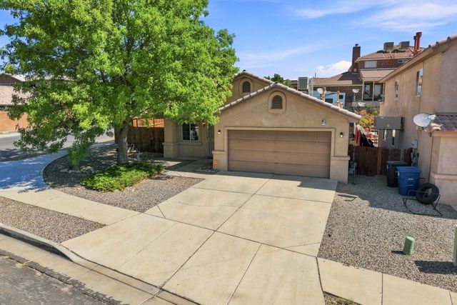 4427 Barrett Avenue NW, Albuquerque, NM 87114