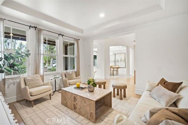 33 Modesto, Irvine, CA 92602