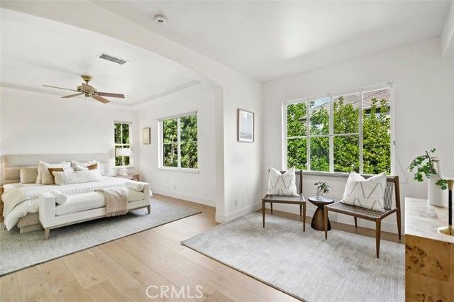 33 Modesto, Irvine, CA 92602