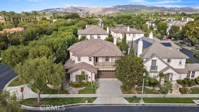 33 Modesto, Irvine, CA 92602