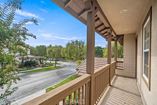 33 Modesto, Irvine, CA 92602