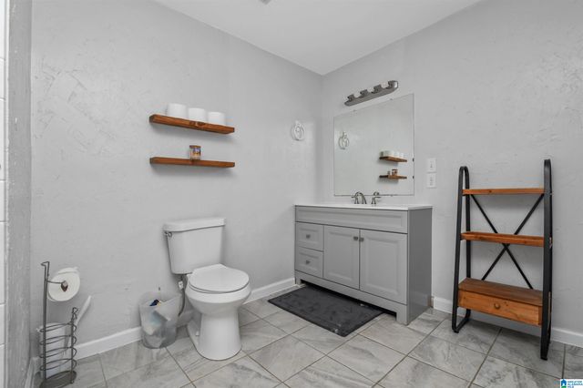 375 18TH STREET, Calera, AL 35040