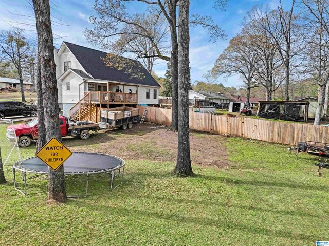 375 18TH STREET, Calera, AL 35040