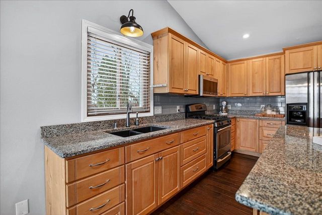 304 School Road, Cottage Grove, WI 53527