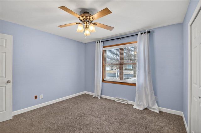 304 School Road, Cottage Grove, WI 53527