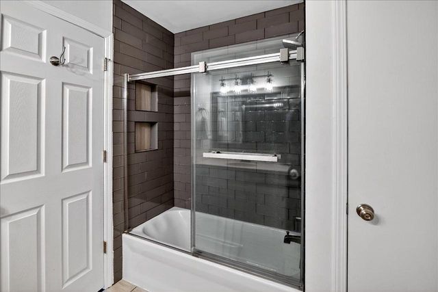 304 School Road, Cottage Grove, WI 53527