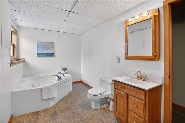 304 School Road, Cottage Grove, WI 53527