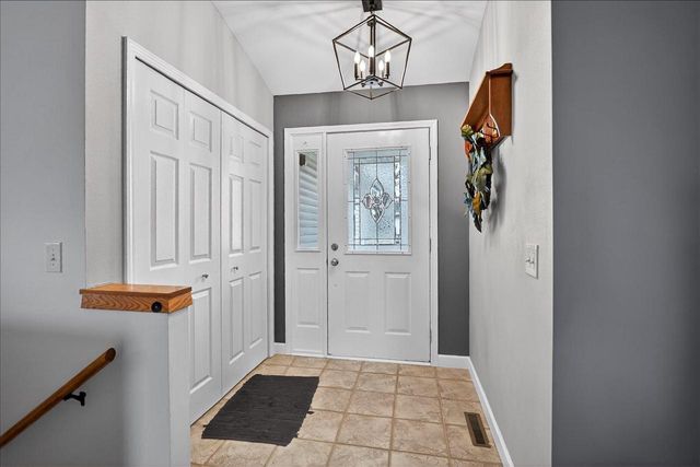 304 School Road, Cottage Grove, WI 53527