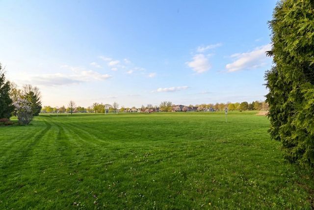 304 School Road, Cottage Grove, WI 53527